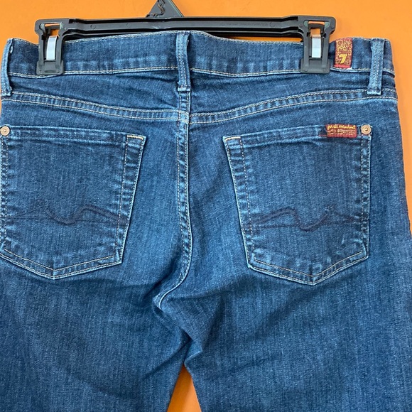 7 for all mankind straight leg jeans in blue denim. size 28 with lots of stretch - Picture 2 of 10
